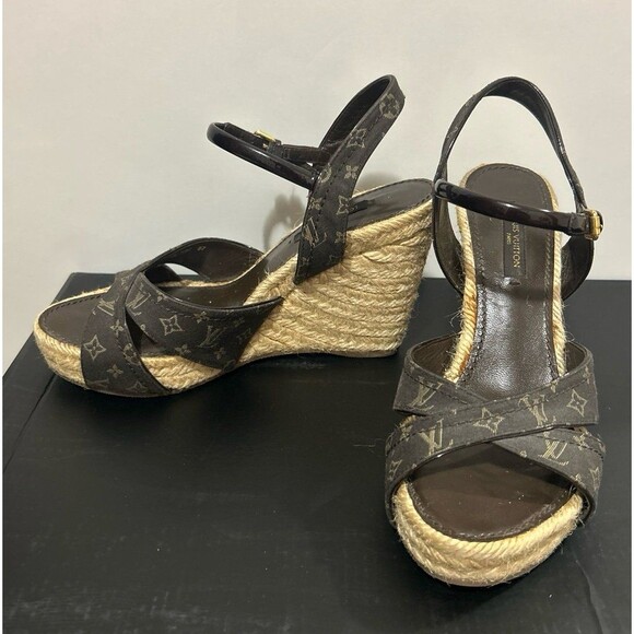 Louis Vuitton Monogram Shoes - Picture 1 of 12